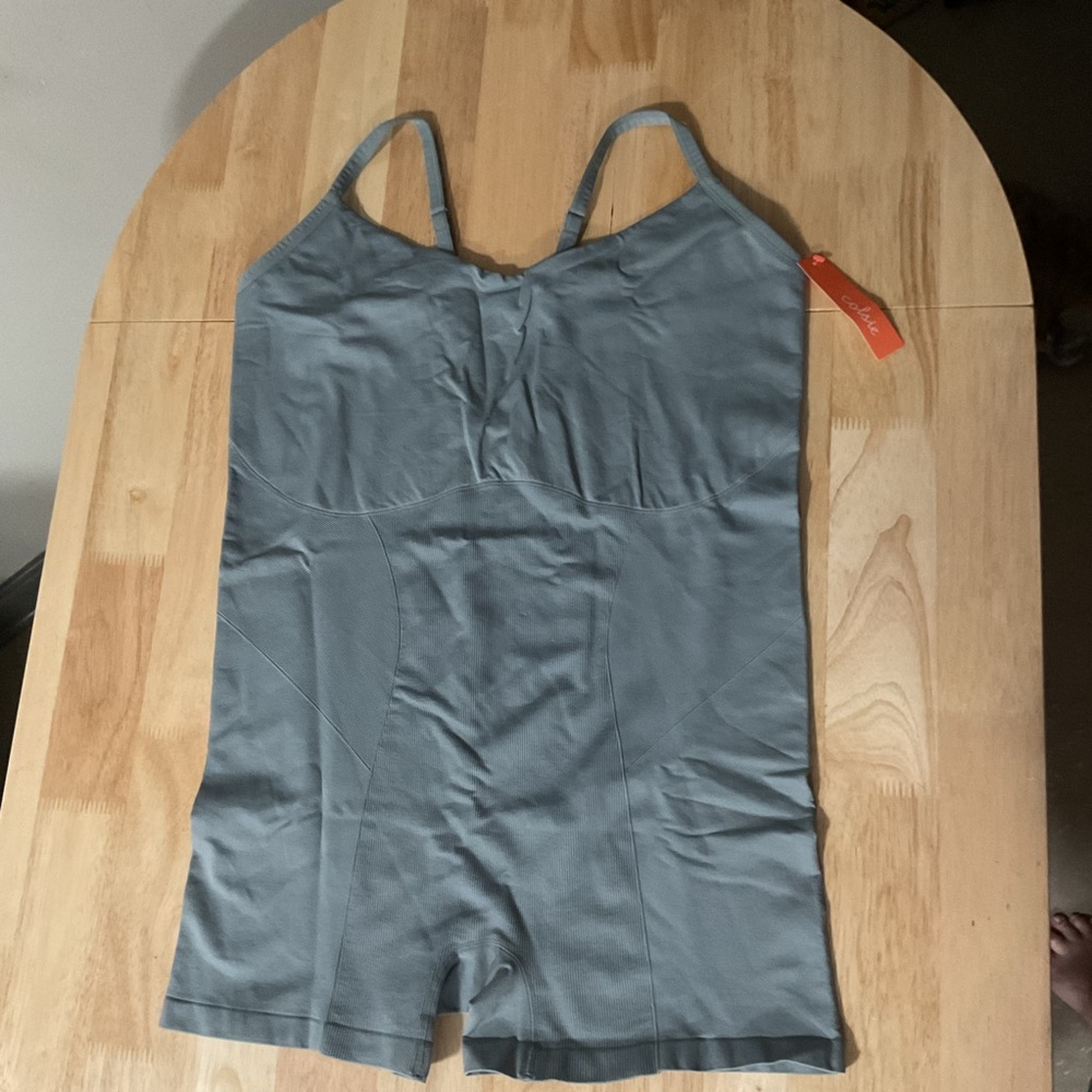 Colsie Bodysuit Womens 2X Gray Sleeveless Shapewear Seamless Romper Loungewear - Picture 2 of 9